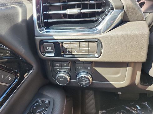 New 2026 GMC Yukon XL Denali w/ Sun & Power Step Package image 18