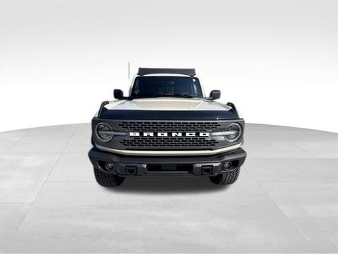 Used 2025 Ford Bronco Badlands w/ Sasquatch Package AWD/4WD image 3