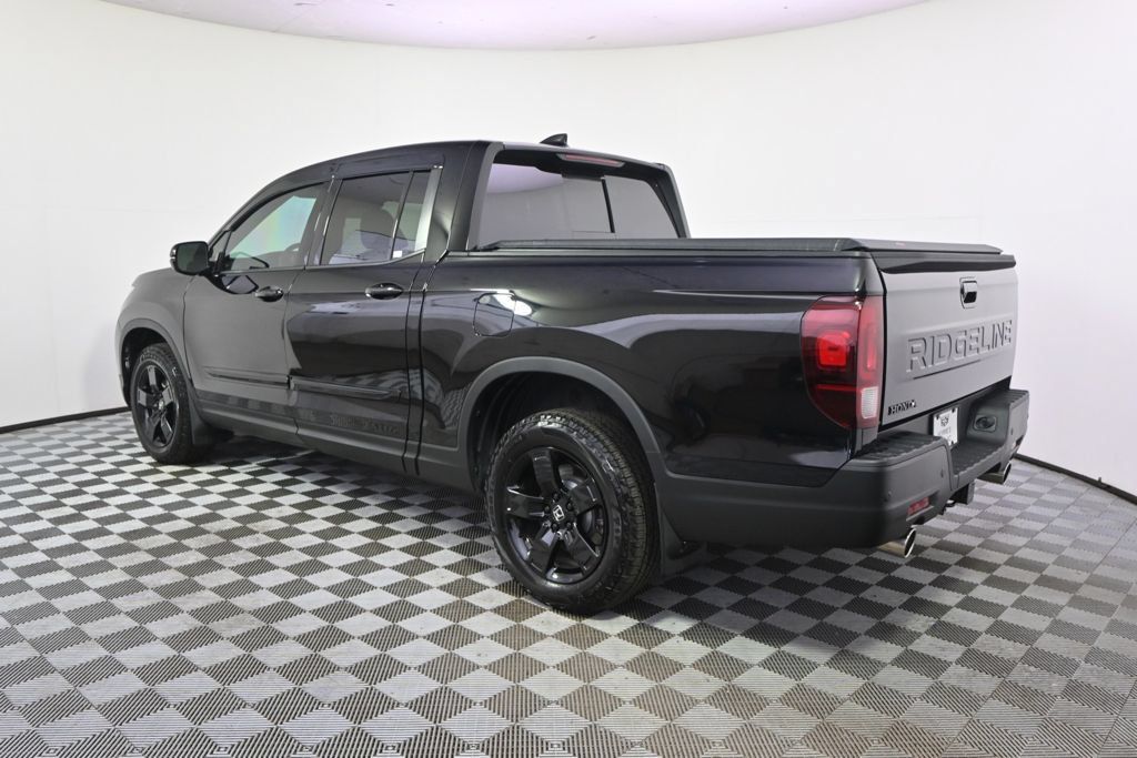 Used 2026 Honda Ridgeline Black Edition image 3