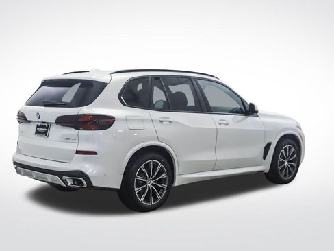 Used 2026 BMW X5 xDrive40i AWD/4WD image 5