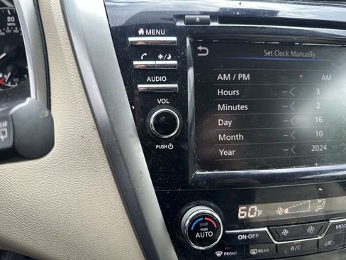 Used 2023 Nissan Murano SV w/ Cargo Package AWD/4WD image 14