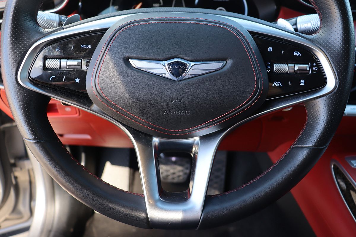 Used 2022 Genesis GV70 3.5T Sport w/ Sport Prestige Package AWD/4WD image 42
