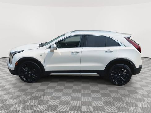 Used 2023 Cadillac XT4 Premium Luxury w/ Cold Weather Package AWD/4WD image 5