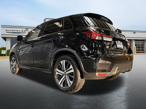 Used 2025 Mitsubishi Outlander Sport ES image 11