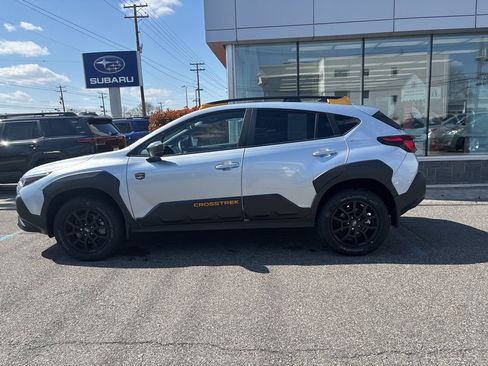 Certified 2025 Subaru Crosstrek 2.5i Wilderness image 10