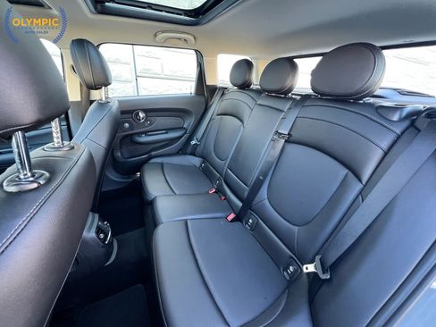 Used 2017 MINI Cooper Clubman ALL4 w/ Premium Package image 42