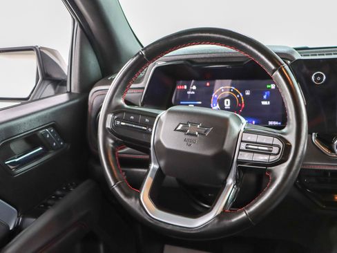 Used 2024 Chevrolet Colorado Z71 w/ Z71 Convenience Package 2 image 12