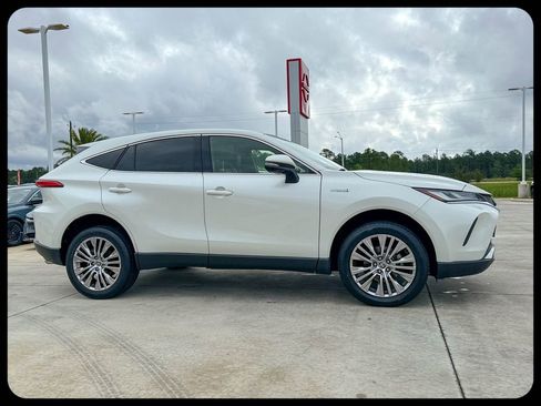 Used 2021 Toyota Venza Limited w/ Advanced Technology Package AWD/4WD image 8