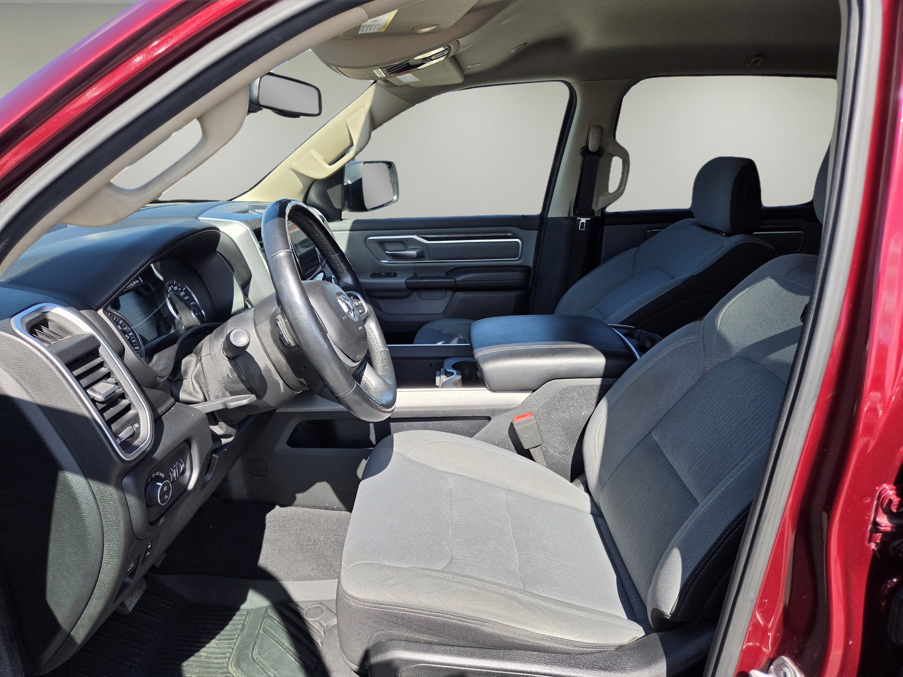 Used 2019 RAM 1500 Big Horn RWD image 10