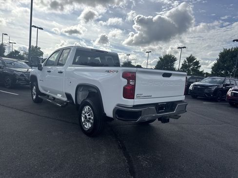 Used 2025 Chevrolet Silverado 2500 W/T w/ WT Convenience Package AWD/4WD image 9