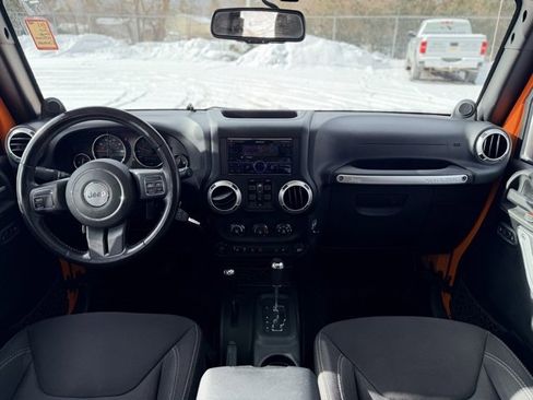 Used 2013 Jeep Wrangler Unlimited Sahara w/ Trailer Tow Group image 17