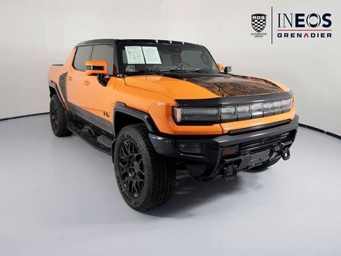 Used 2024 GMC Hummer EV 3X w/ LPO, Illumination Package image 3