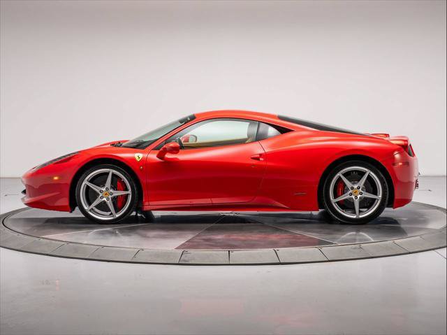 Used 2012 Ferrari 458 Italia Coupe RWD image 2