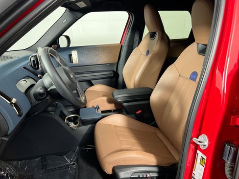 Used 2025 MINI Cooper Countryman S w/ Comfort Package Max image 12