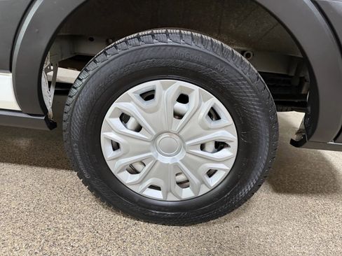 Used 2019 Ford Transit 350 XL image 59