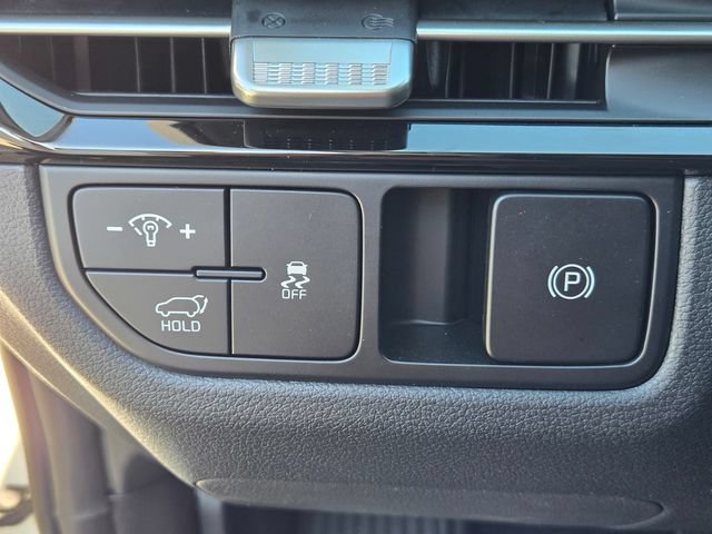 New 2026 Kia Sportage EX w/ EX Panorama Roof Package FWD image 16
