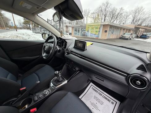 Used 2016 Scion iA image 9