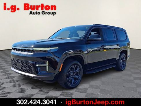 New 2026 Jeep Grand Wagoneer Limited AWD/4WD image 2