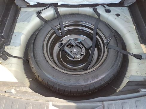 Used 2019 Nissan Rogue S image 35