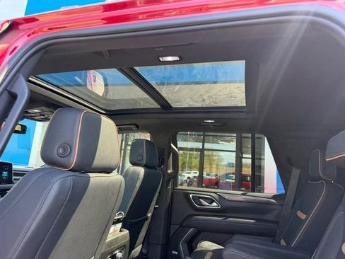 Used 2023 GMC Yukon AT4 w/ AT4 Premium Package image 12