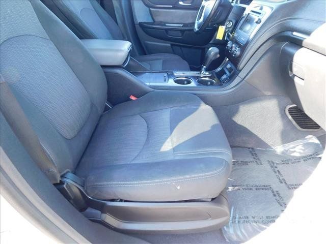 Used 2016 Chevrolet Traverse LT w/ LPO, 'HIT The Road' Package FWD image 28