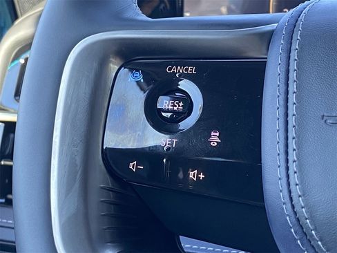 New 2026 INFINITI QX80 SPORT w/ Sport Exterior Package image 31