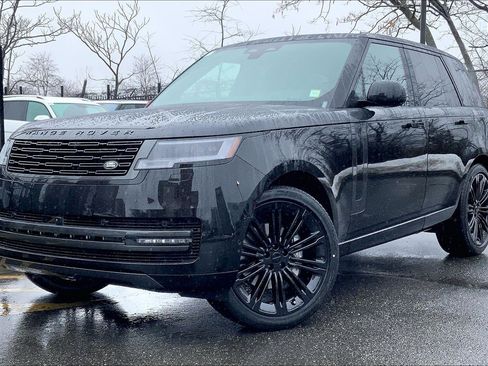 New 2026 Land Rover Range Rover SE image 1