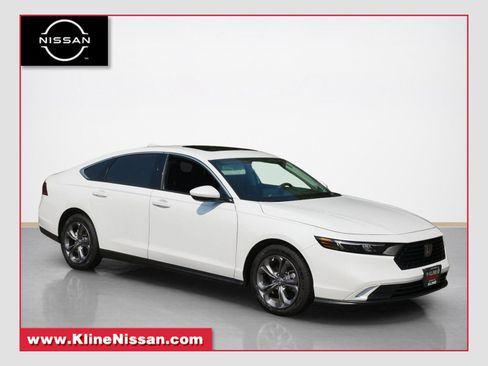 Used 2024 Honda Accord EX image 1