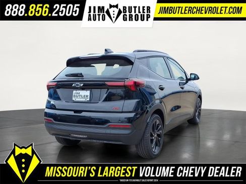 New 2027 Chevrolet Bolt RS FWD image 4