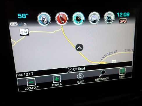 Used 2019 Chevrolet Traverse Premier w/ LPO, Blackout Package AWD/4WD image 5