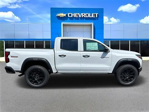 New 2026 Chevrolet Colorado Trail Boss image 2