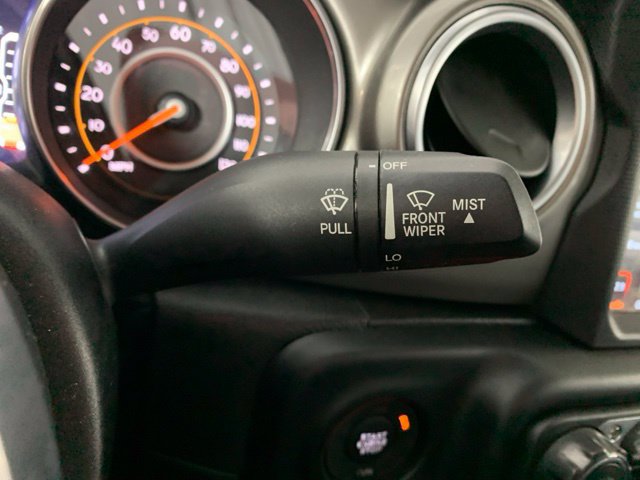 Used 2020 Jeep Gladiator Overland w/ Dual Top Group AWD/4WD image 28