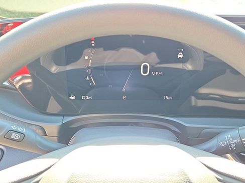 New 2026 Buick Envista Preferred w/ Convenience II Package image 25