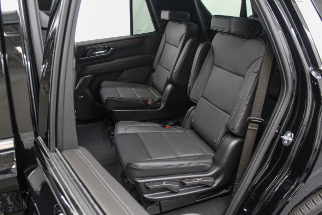 Certified 2026 GMC Yukon Denali w/ Sun & Power Step Package AWD/4WD image 20