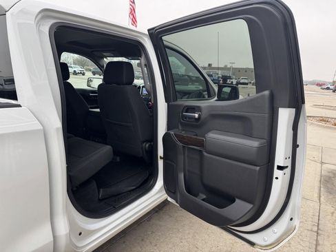 Used 2020 GMC Sierra 1500 Elevation w/ Elevation Value Package image 27