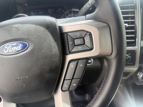 Used 2019 Ford F350 Platinum w/ Platinum Ultimate Package AWD/4WD image 18