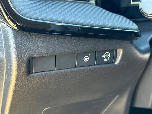 New 2026 Nissan Kicks SR image 21