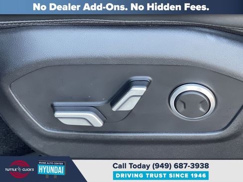 Used 2025 Hyundai Santa Fe SEL image 22