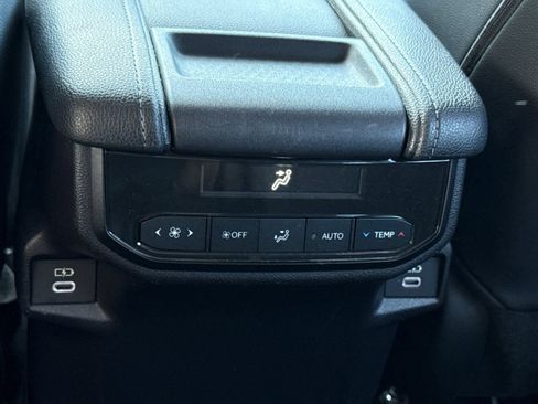 Certified 2025 Toyota Grand Highlander AWD image 16