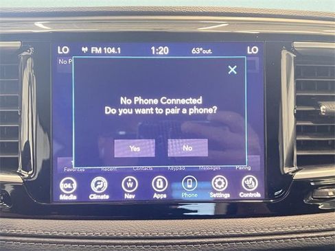 Used 2019 Chrysler Pacifica Limited image 25