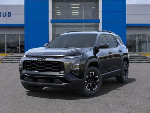 New 2026 Chevrolet Equinox ACTIV w/ Convenience Package III image 30