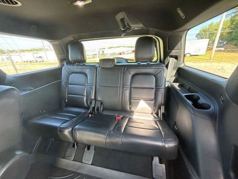 Used 2019 Lincoln Navigator Reserve w/ Cargo Package image 21