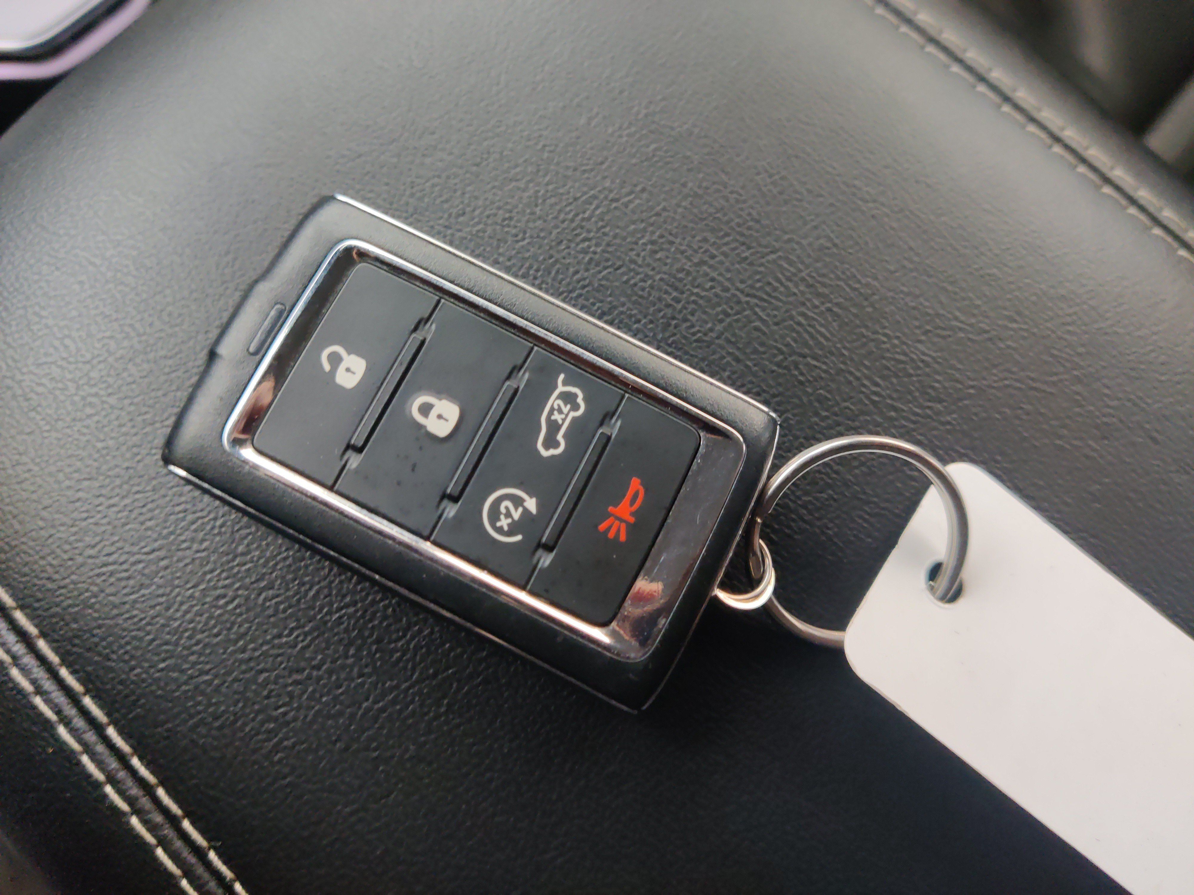 Used 2023 Jeep Grand Cherokee Limited AWD/4WD image 27