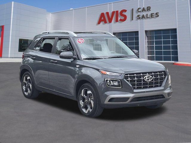 Used 2025 Hyundai Venue SEL FWD image 3