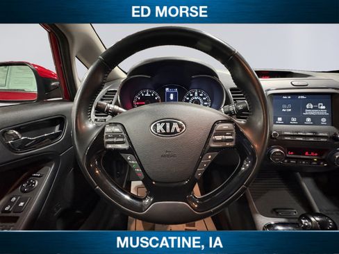 Used 2017 Kia Forte EX image 12