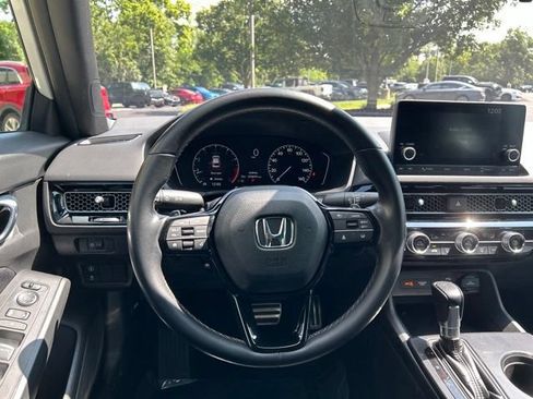 Used 2022 Honda Civic Sport image 12