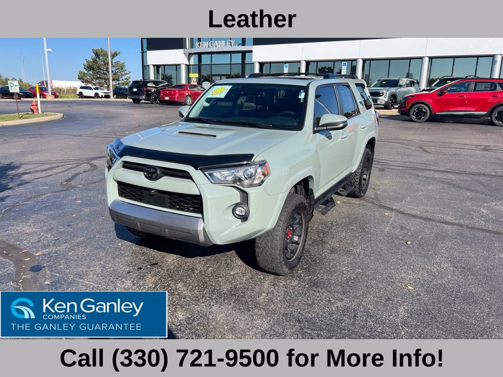 Used 2022 Toyota 4Runner TRD Off-Road Premium w/ TRD Black Wheel Package (TMS) AWD/4WD image 2