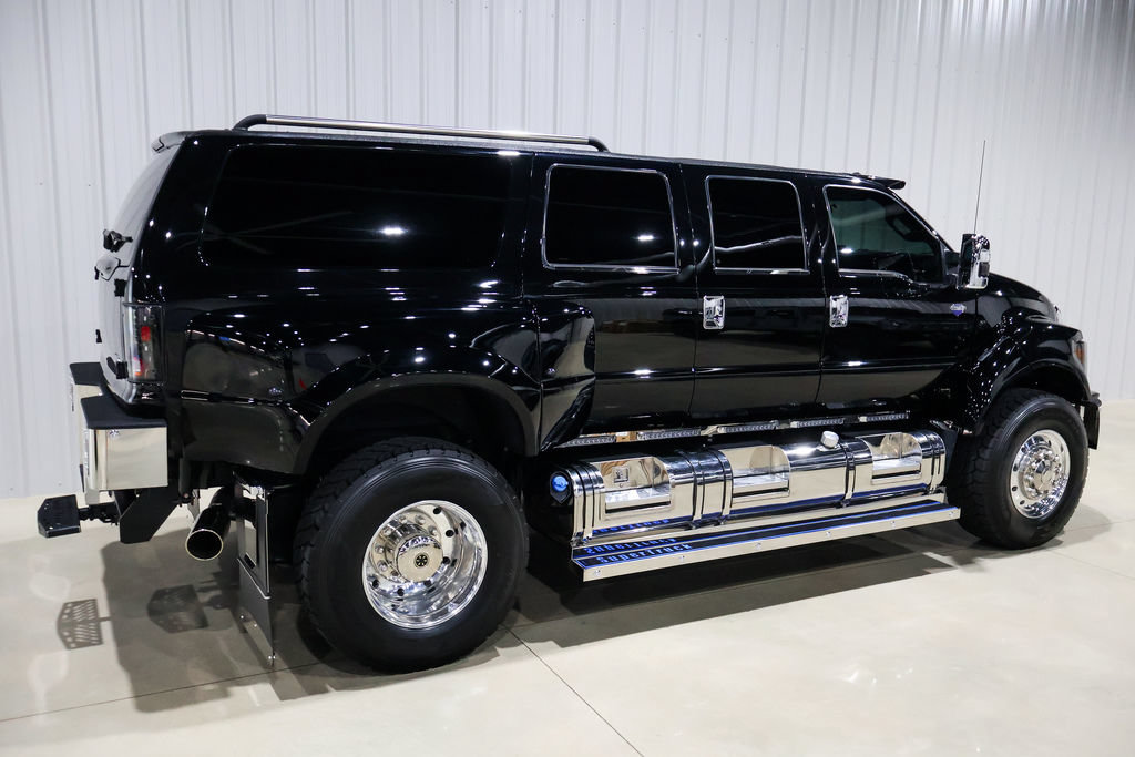 Used 2015 Ford F650 2WD Crew Cab Super Duty image 79