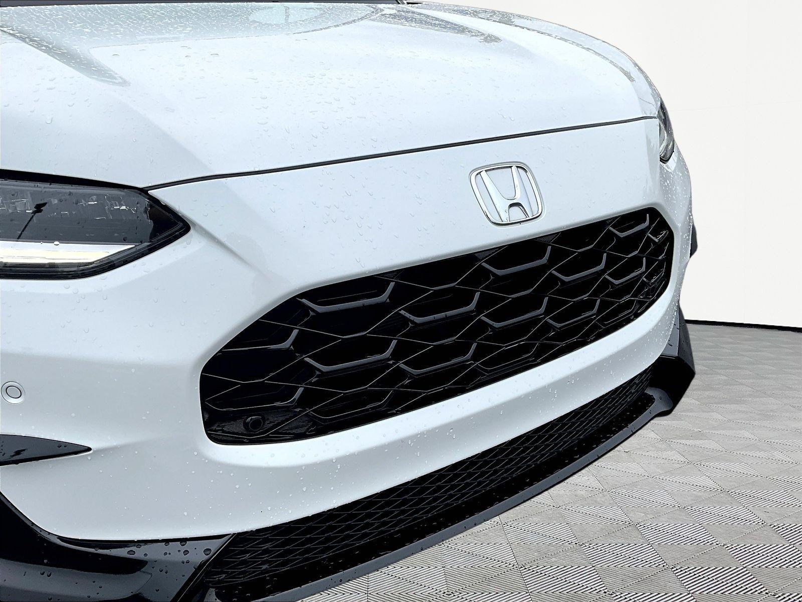 Used 2025 Honda HR-V EX-L image 30