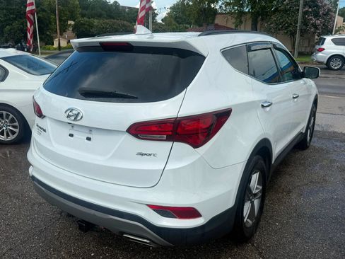Used 2017 Hyundai Santa Fe Sport FWD image 5